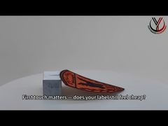 अनुकूलित वेलक्रो उभरा हुआ कपड़े लेबल चमकदार / मैट टीपीयू लोगो