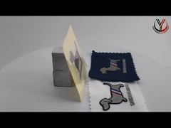 देखें कि कपड़ों के लिए टीपीयू टू कलर डिबॉस्ड लोगो हीट ट्रांसफर लेबल क्यों चुनें