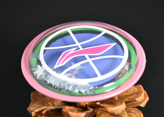 कपड़ों के लेबल के लिए 0.8 मिमी टीपीयू प्रिंटिंग इंक एम्बॉस्ड पैच ब्लिंग सेक्विन: