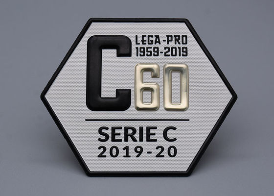 3 डी टीपीयू लोगो के साथ वोल्टेज अनुकूलित हीट ट्रांसफर वस्त्र लेबल